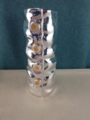 !09 Ваза "Пуговицы" 7x7x20 см серебряная