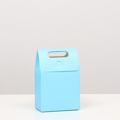 !Коробка-пакет с ручкой, 5 штук голубая, 15 х 10 х 6 см
