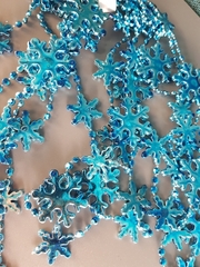 !09 НАБОР 3 ШТУКИ - ЕЛОЧНОЕ УКРАШЕНИЕ MARKO FERENZO - БУСЫ "СНЕЖИНКИ" 2,7 М., ЦВЕТ БИРЮЗА