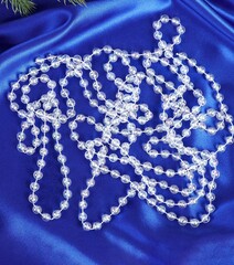 !09 Комплект из 2-х штук - Бусы на ёлку «Ледяные шарики», длина 2.7 м, d=7.5 мм, белые