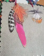 !09 Сумка-открытка (набор 2 штуки) подарочная "Разноцветные перья" 26х32 см.