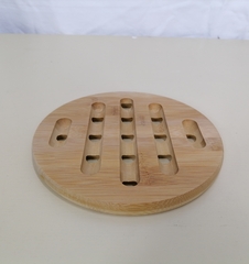 !09 Подставка под горячее круглая, 19 см., бамбук