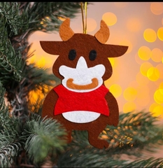!ПОДВЕСКА НОВОГОДНЯЯ 3 ШТУКИ "БЫЧКИ С КОЛЬЦОМ В НОСУ" 8,5*12,5 СМ., ДИЗАЙН МИКС