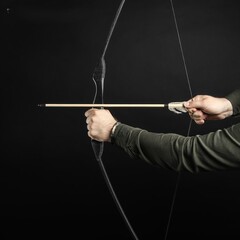 !09 Сувенирное деревянное оружие "Лук спортивный", подростковый, чёрный, массив ясеня, 120 см.