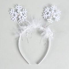 !Карнавальный ободок 3 штуки «Снежинка 2» с голубыми диодами микс