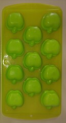 !09 Формочки для льда "Apple" 11 ячеек пластик