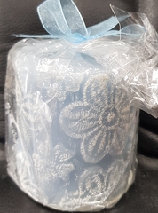 !НАБОР 2 ШТУКИ - Свеча-  цилиндр декоративная  "Цветочное кружево" цвет микс 8 см