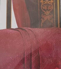 !09 Покрывало декоративное с простяг. 220*240 см.; наволочка 50x50 см. 2 штуки Цвет красный. Ткань, наполнитель - 100% полиэстер,