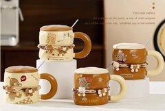 Кружка с крышкой и ложкой, L8,8 W8,8 H8,5 см, дизайн микс