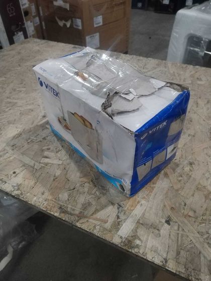 УЦЕНКА-Тостер Vitek VT-1588 750Вт серебристый-(плохая упаковка)