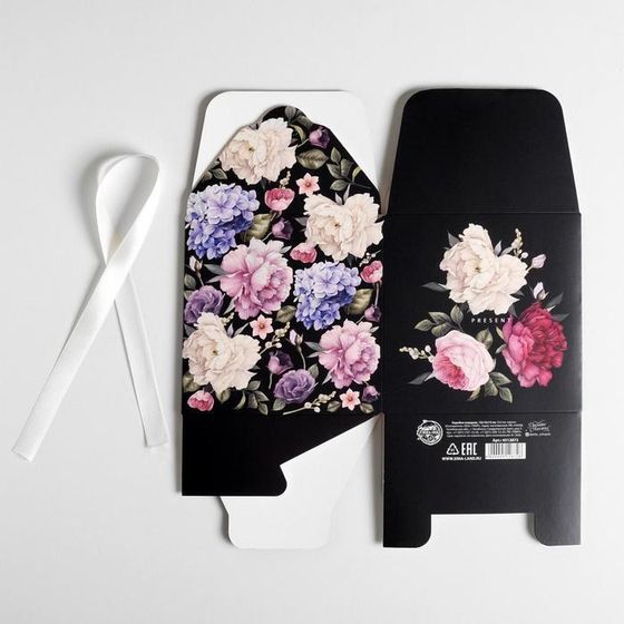 !09 НАБОР 4 ШТУКИ - Коробка складная «Present», 12 × 12 × 12 см.