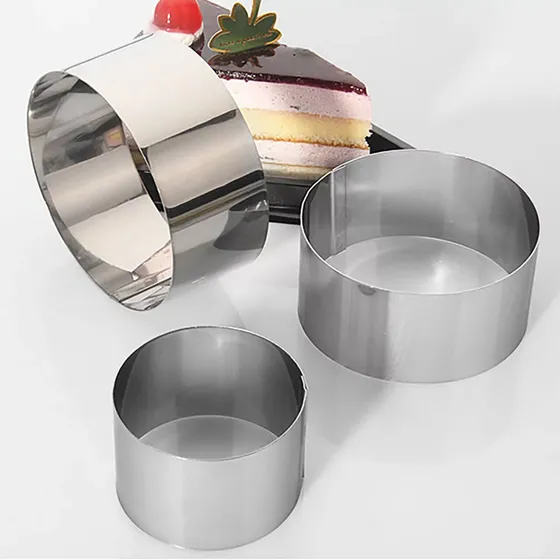 !09 НАБОР ИЗ 6-ТИ ШТУК - Формочка для выпечки d 6 см. h 5 см. металл