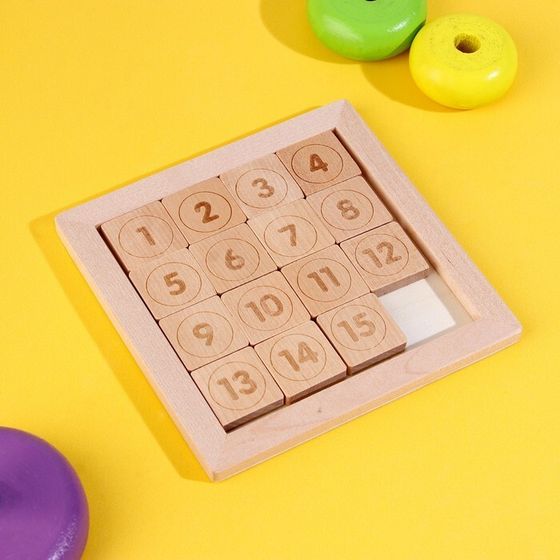 Развивающая игра «Пятнашки» 0,7х12,7х12,7 см