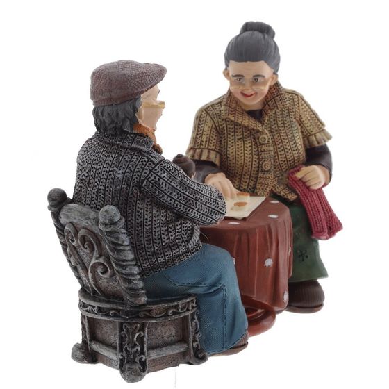 Фигурка декоративная "Бабушка с дедушкой", Д21 Ш9 В15 см, 1 штука, дизайн микс