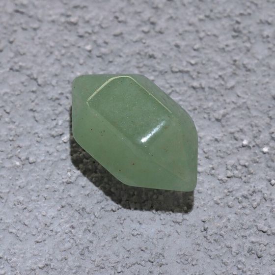 Заготовка для творчества &quot;Кристалл зелёный авантюрин&quot;, натуральный камень, 0,8х1,5 см