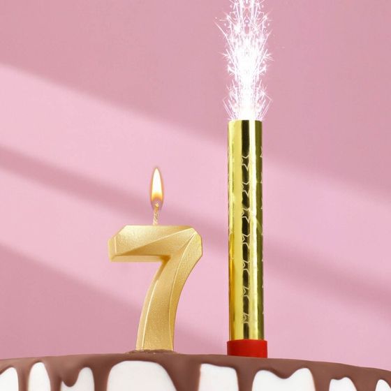 Свеча для торта цифра &quot;Грань + фонтан&quot; золотая &quot;7&quot;