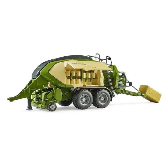 BRUDER Giant Packers Krone 1290 02033