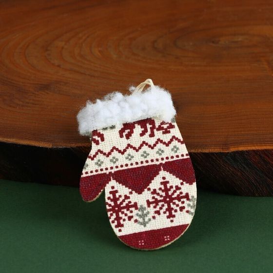 !09 Витые свечи с декором «Любви в Новом году», набор