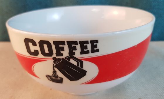 !09 Миска &quot;Coffee&quot; 0,5 л., керамика, цвет красный