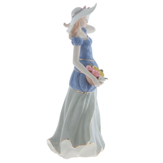 Фигурка декоративная &quot;Девушка&quot;, Д18 Ш12 В31 см