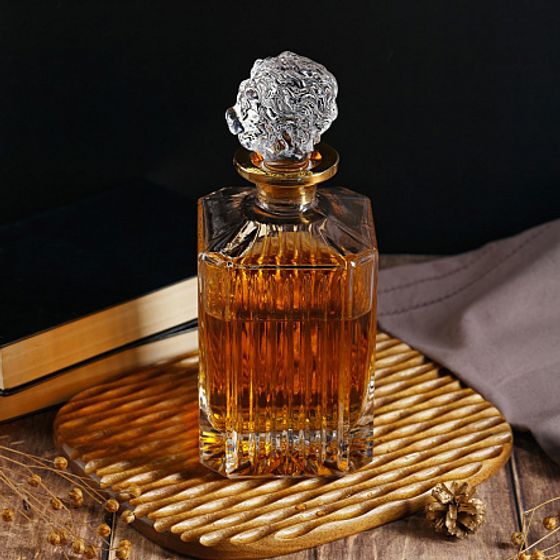 Штоф для крепких напитков  SPIRIT OF LION 850мл