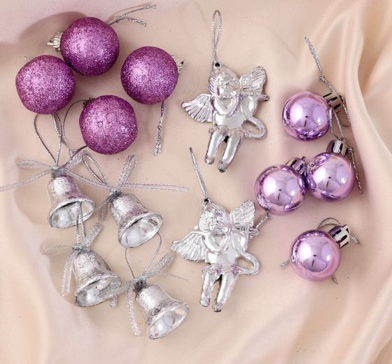 !09 Ёлочные игрушки «Сюрприз», набор 14 штук (4 колокол, 8 шаров, 2 ангела)? цвет серебристо-сиреневый