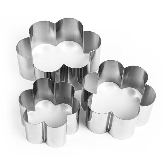 !09 Набор форм - 3 штуки - для выпечки и выкладки "Цветок", 12х12х5 см.