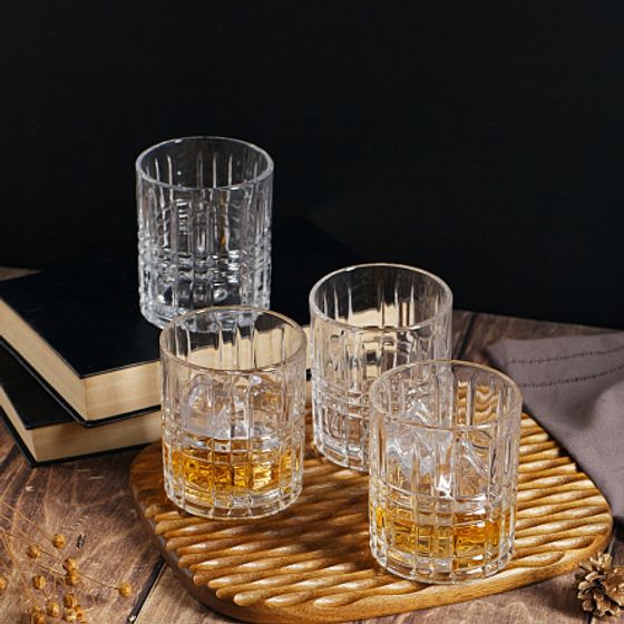 Набор из 4-х крутяшихся стаканов для виски SPIN N&#39;SWIRL 285мл