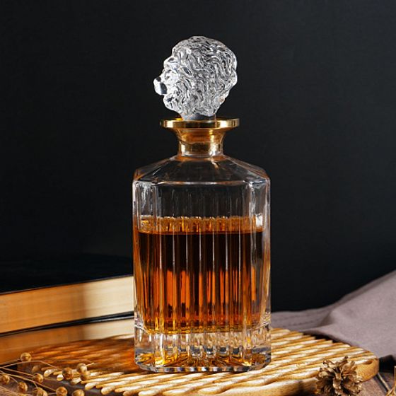 Штоф для крепких напитков  SPIRIT OF LION 850мл