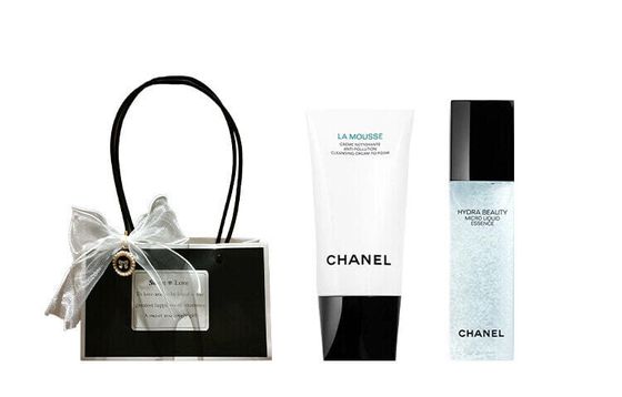 CHANEL Trendy Queen Camellia Skincare Sets Увлажняющий и очищающий набор из трех предметов