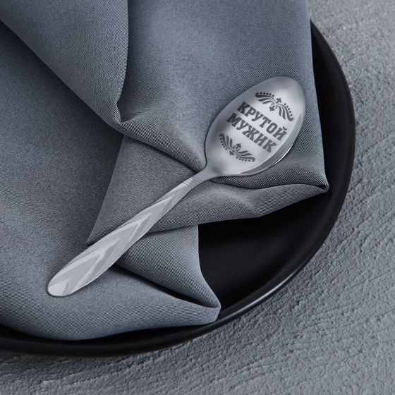 !09 НАБОР ИЗ 3-Х ШТУК - Ложка сувенирная на открытке «С новым годом и рождеством», 10 х 18 см. (2 штуки) +Ложка чайная с гравировкой «100% крутой мужик», h=14 см. (1 штука)