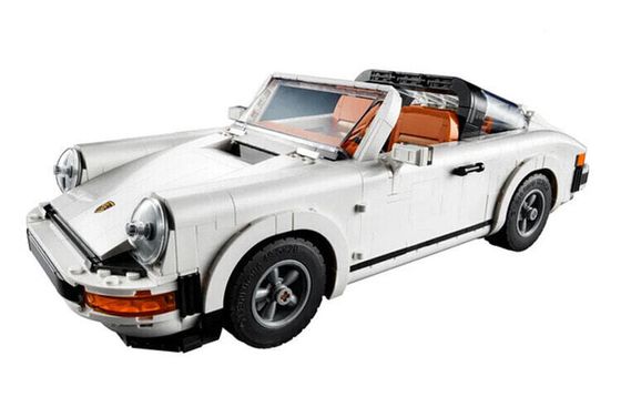 Конструкторы LEGO Porsche 911 10295
