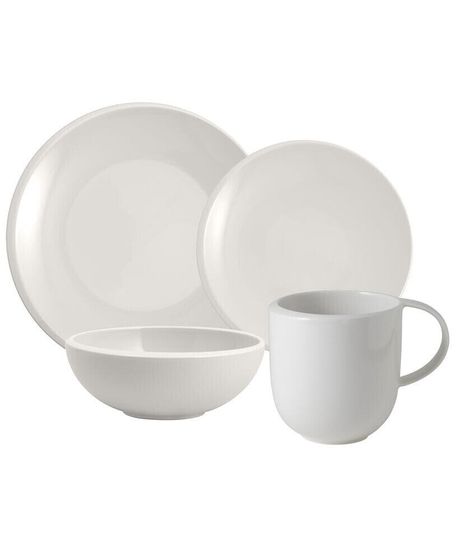 New Moon 4 Piece Place Setting