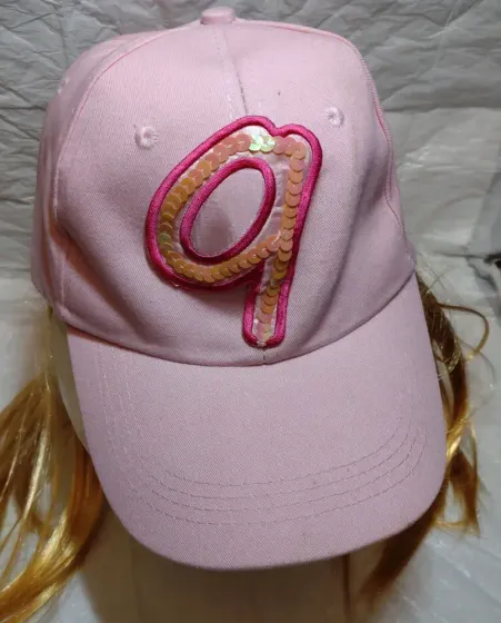 !09 Кепка карнавальная (набор 2 штуки) с париком/Бейсболка . Девятка Цвет розовый