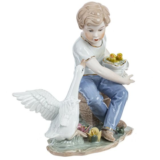 Фигурка декоративная &quot;Мальчик и гусь&quot;, Д19 Ш9 В17 см