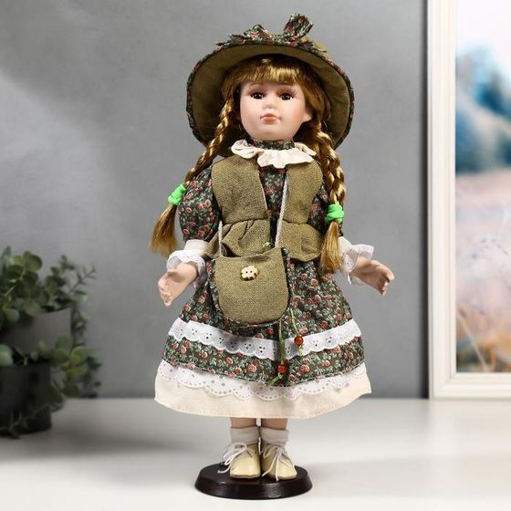 Кукла коллекционная керамика &quot;Маша в зелёном платье в цветочек&quot; 40 см