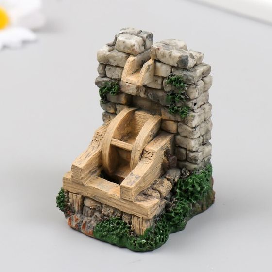 Фигурка для флорариума полистоун «Водяная мельница», 5.5×5.5×7.5 см