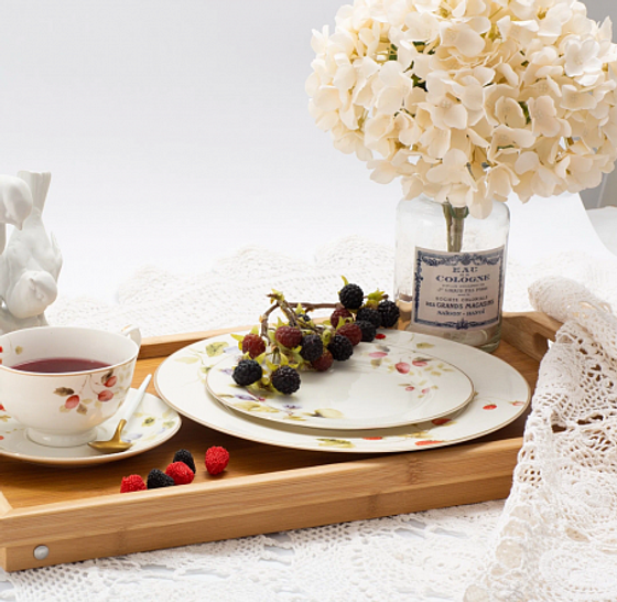 Тарелка обеденная BERRIES 27см