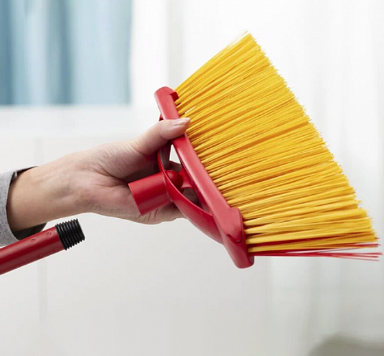 Щетка для улицы 2в1 Гарден с хромированной ручкой 130см