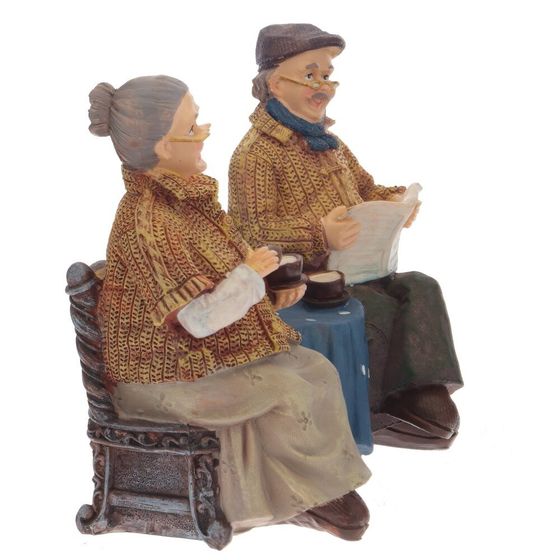 Фигурка декоративная &quot;Бабушка с дедушкой&quot;, Д21 Ш9 В15 см, 2в.