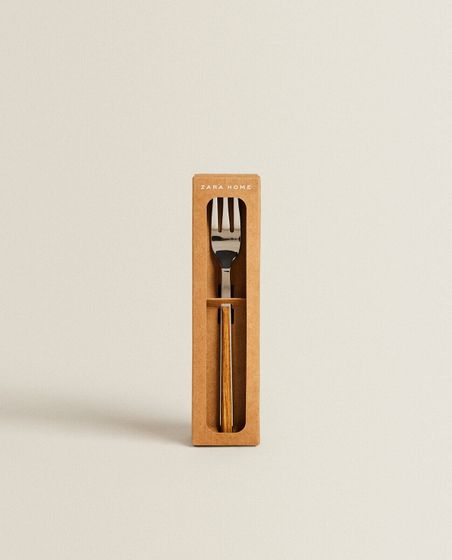 Set of brunch forks with wood-effect handle