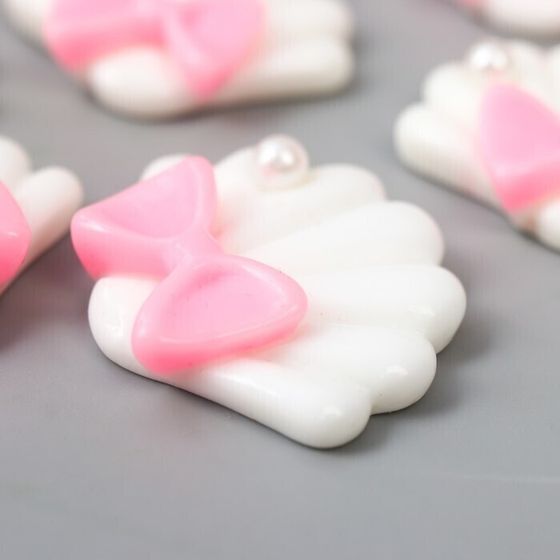 !09 Декор для творчества (7 штук) пластик &quot;Ракушка с бантиком и жемчужиной&quot; белый 2,4х3 см.