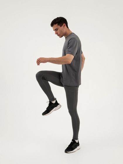 Тайтсы мужские Resport, р. 50, серые, базовые