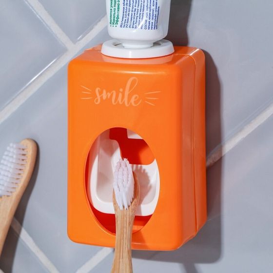 Дозатор для зубной пасты механический «Smile», 9.5 х 5.8 см.