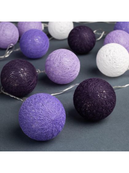 !09 Гирлянда - нить, 5 м с насадками «Клубки сиреневые», IP20, прозрачная нить, 20 LED, свечение белое, 220 В