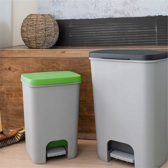 Контейнер для мусора ESSENTIALS серый/зеленый 20л с педалью