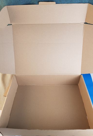 !09 Коробка сборная 38x28x9 см. цвет коричневый