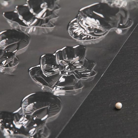 !09 Форма для шоколада новогодняя «Рождество», 12 ячеек, 15×8 см, цвет прозрачный