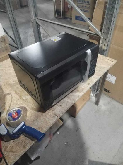 УЦЕНКА-Микроволновая печь JVC JK-MW381S 20л 700Вт черный-(плохая упаковка)
