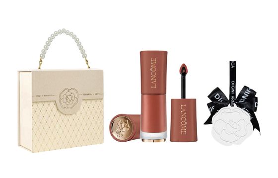 LANKOU ABSOLUE PRECIOUS ESSENCE Camellia Promise Box Makeup Sets Matte Matte Finish Moisturizing Lip Gloss+Aromatherapy